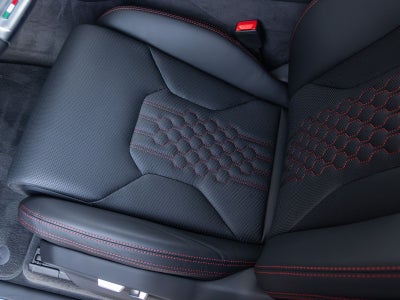 2026 Lamborghini Urus SE