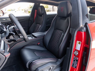 2026 Lamborghini Urus SE