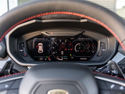 2026 Lamborghini Urus SE