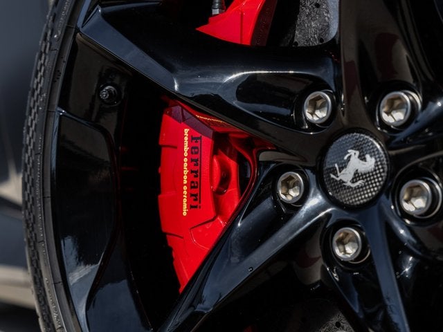 2025 Ferrari Purosangue Base