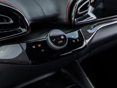 2025 Ferrari Purosangue Base