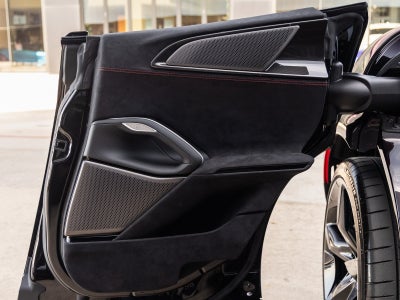 2025 Ferrari Purosangue Base