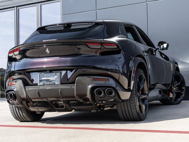 2025 Ferrari Purosangue Base