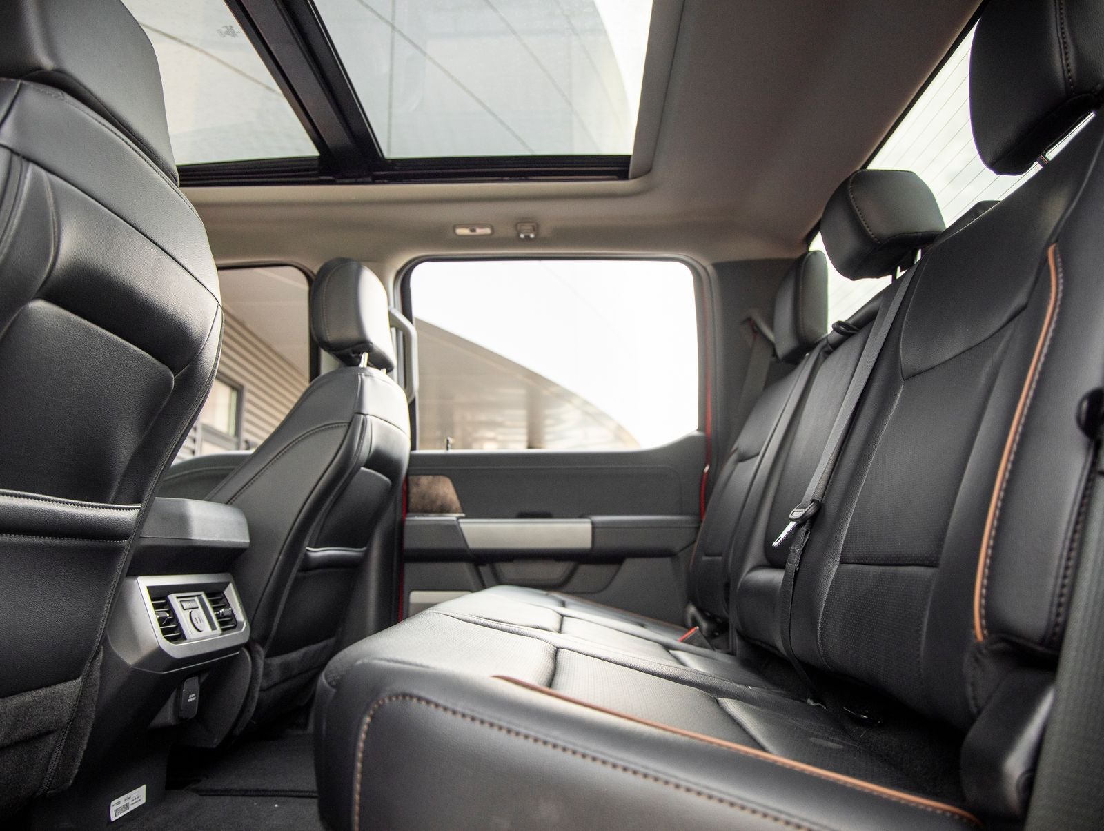 2026 Ford F-450SD Lariat DRW