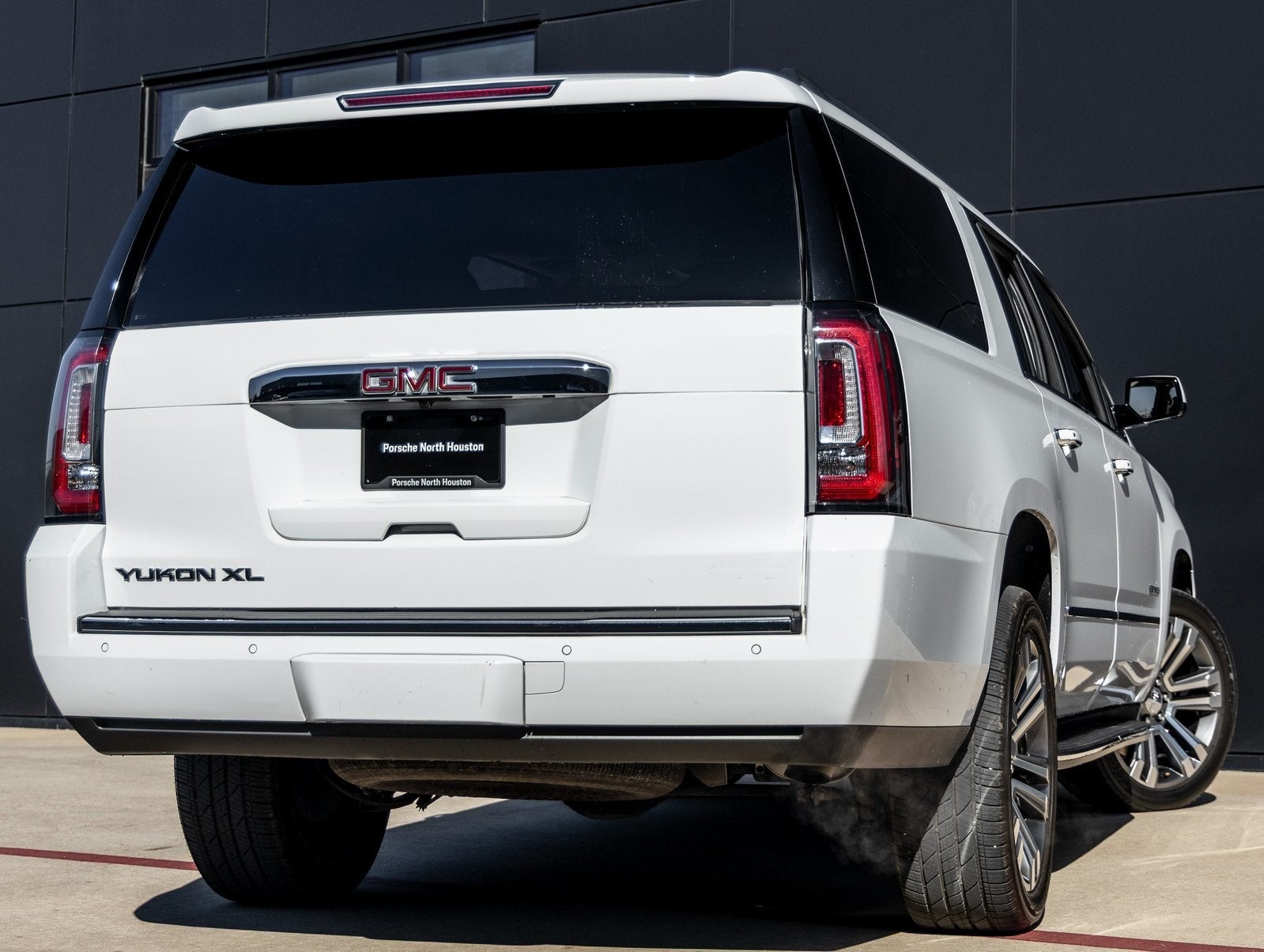 2020 GMC Yukon XL Denali