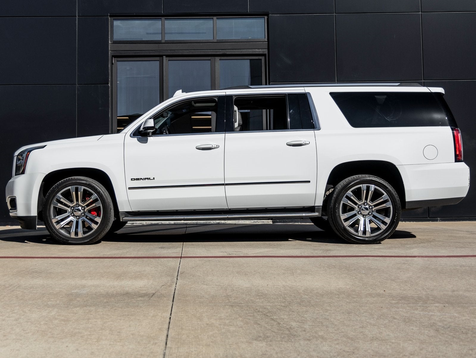 2020 GMC Yukon XL Denali
