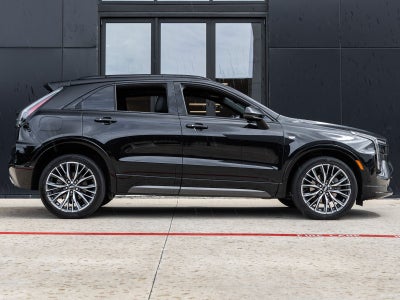 2024 Cadillac XT4 Sport