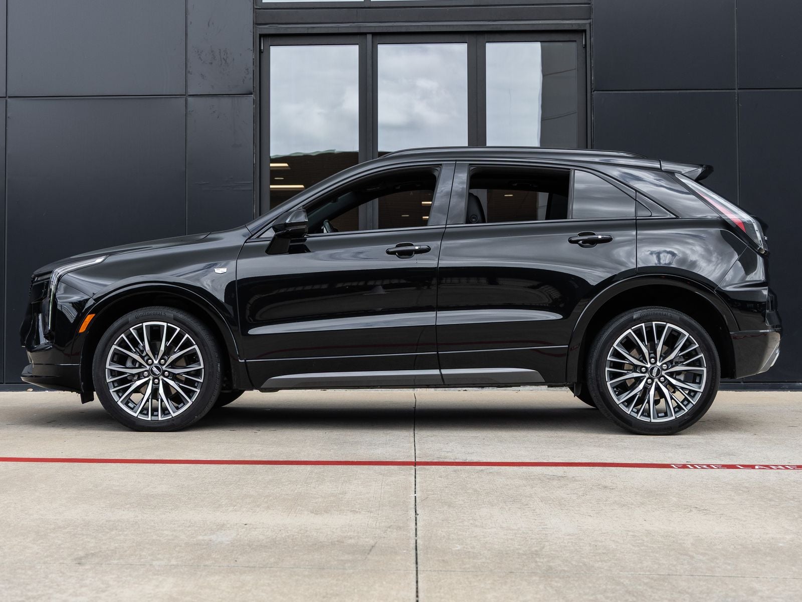 2024 Cadillac XT4 Sport