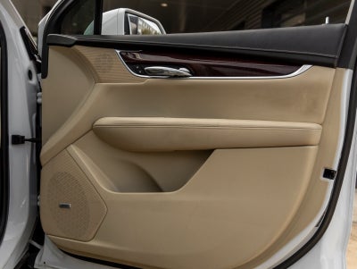 2017 Cadillac XT5 Premium Luxury