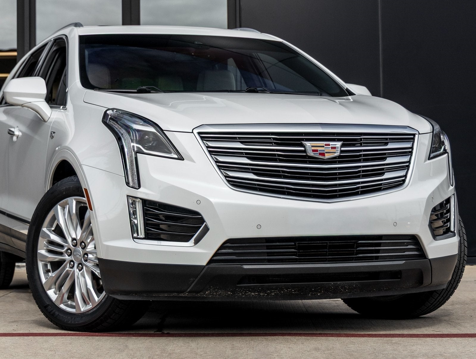 2017 Cadillac XT5 Premium Luxury