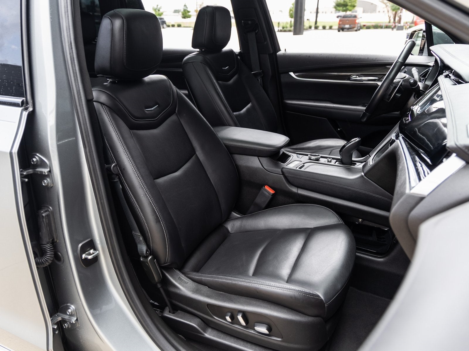 2023 Cadillac XT6 Sport