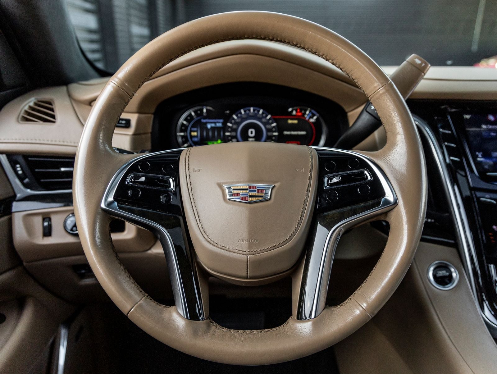 2019 Cadillac Escalade Platinum Edition