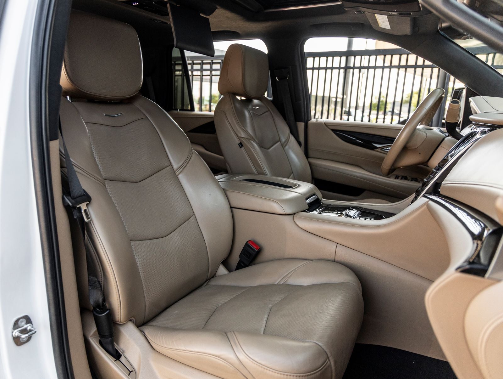 2019 Cadillac Escalade Platinum Edition