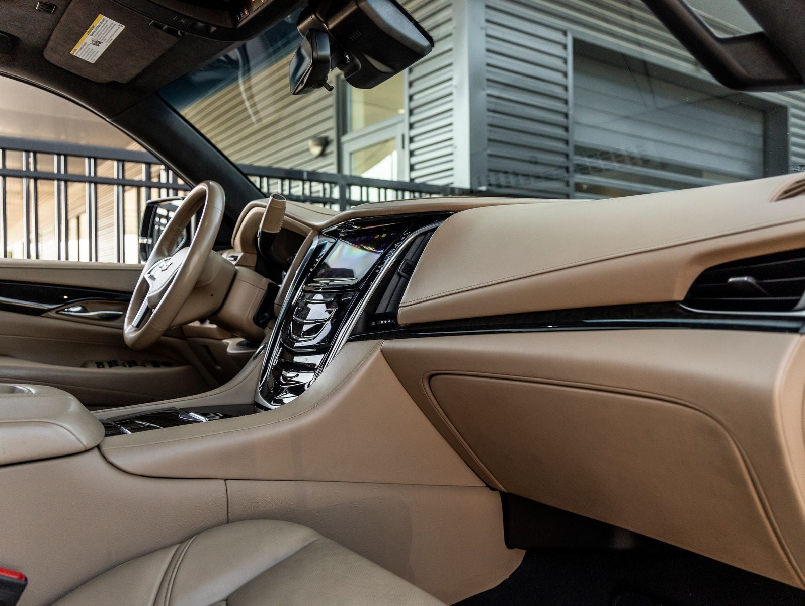 2019 Cadillac Escalade Platinum Edition
