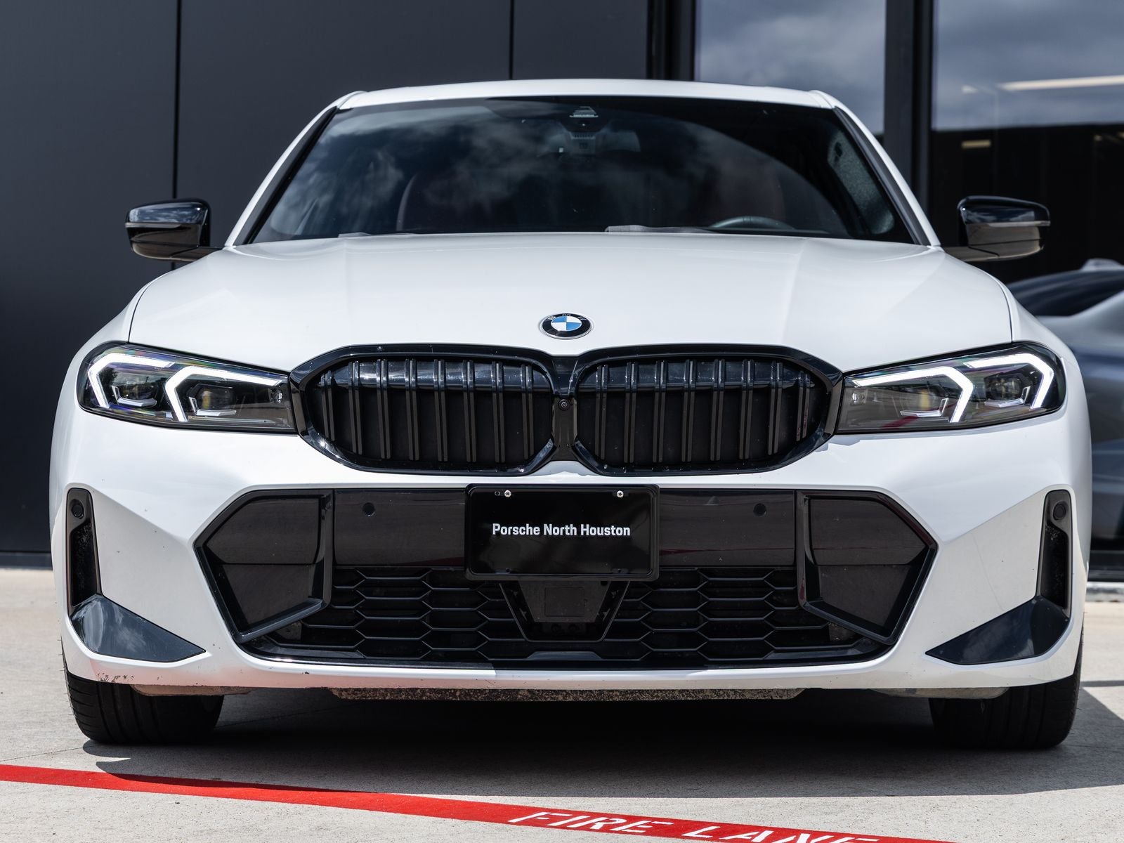 2025 BMW 3 Series 330i