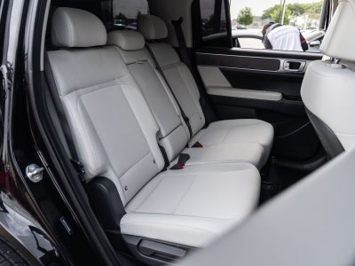 2024 Hyundai Santa Fe SE