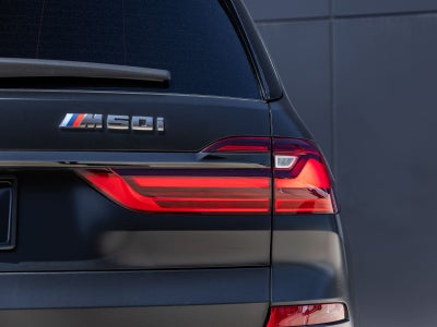 2021 BMW X7 M50i
