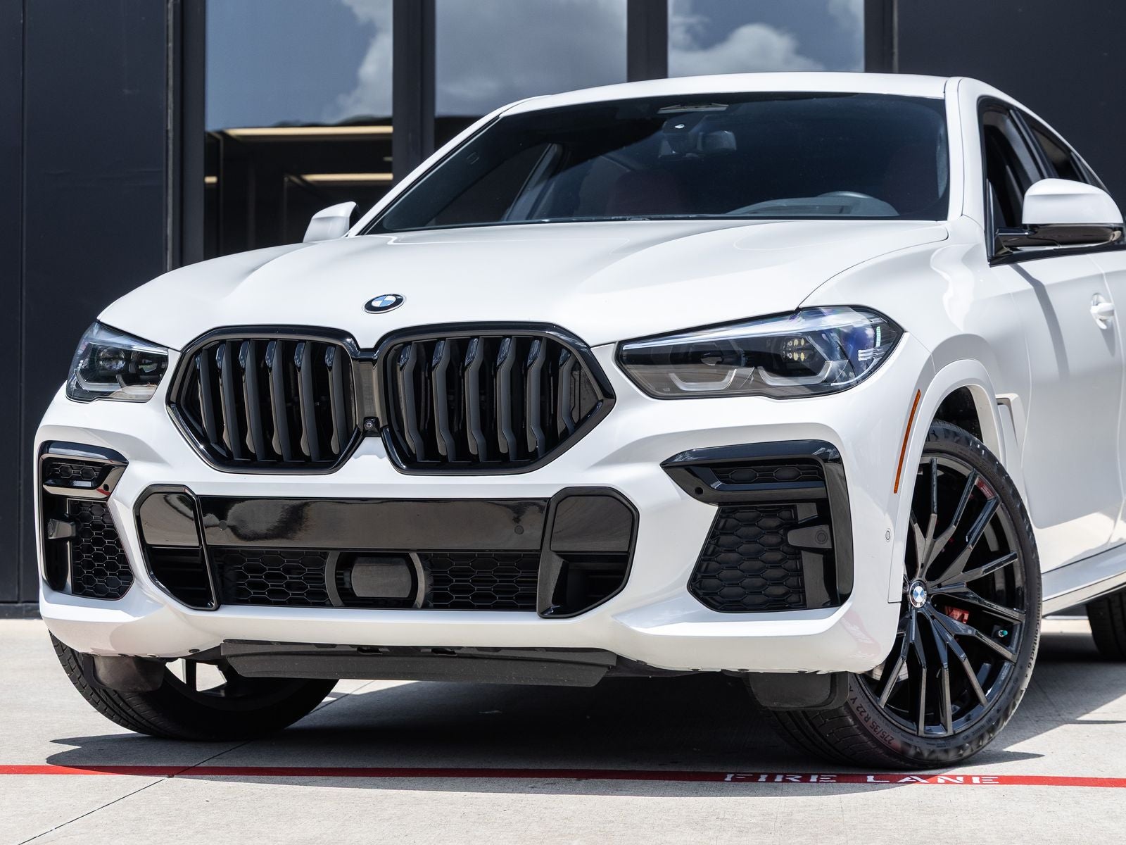 2022 BMW X6 xDrive40i