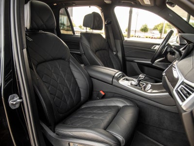 2023 BMW X5 M50i