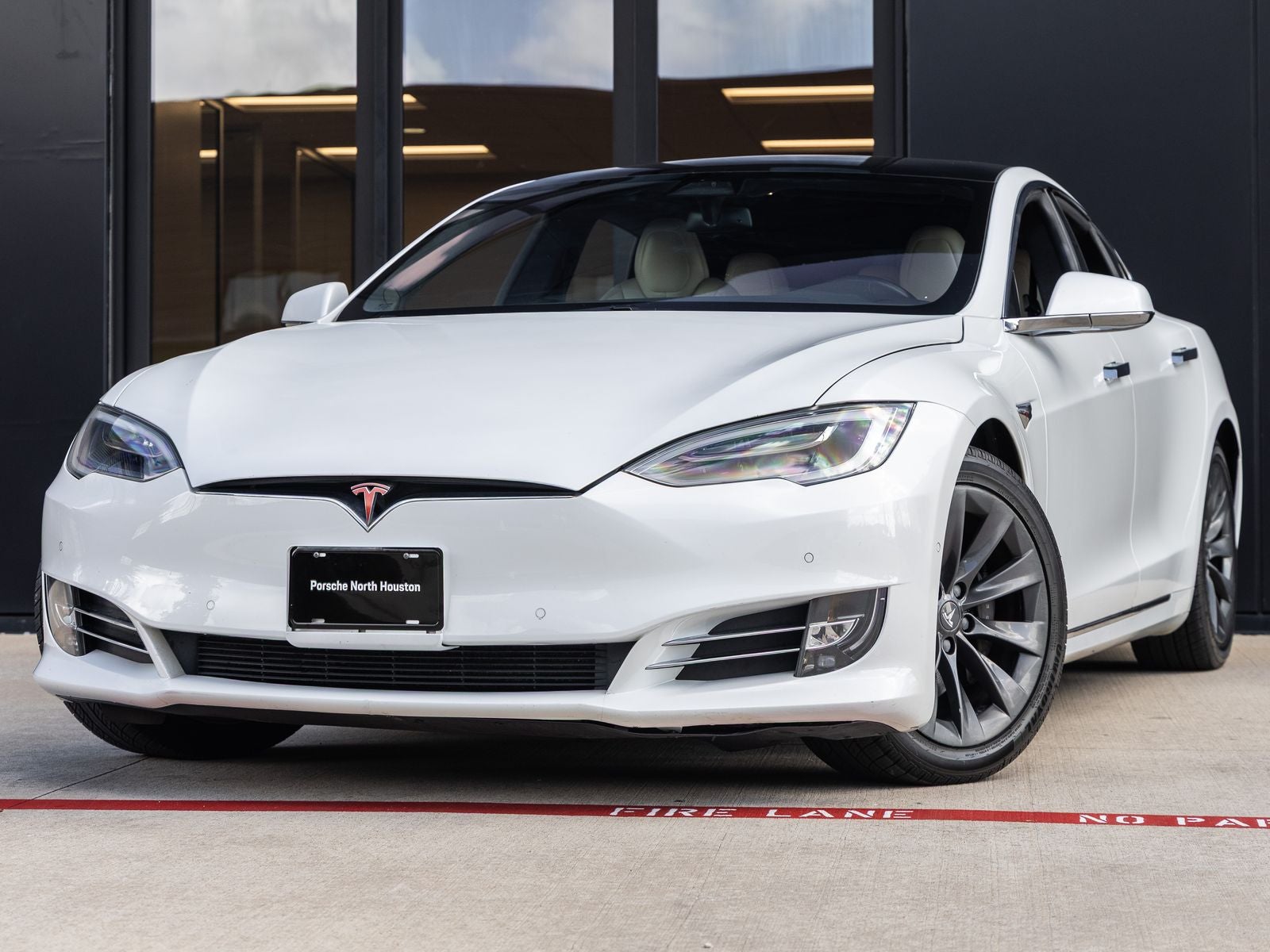 2020 Tesla Model S Long Range