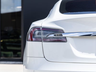 2020 Tesla Model S Long Range