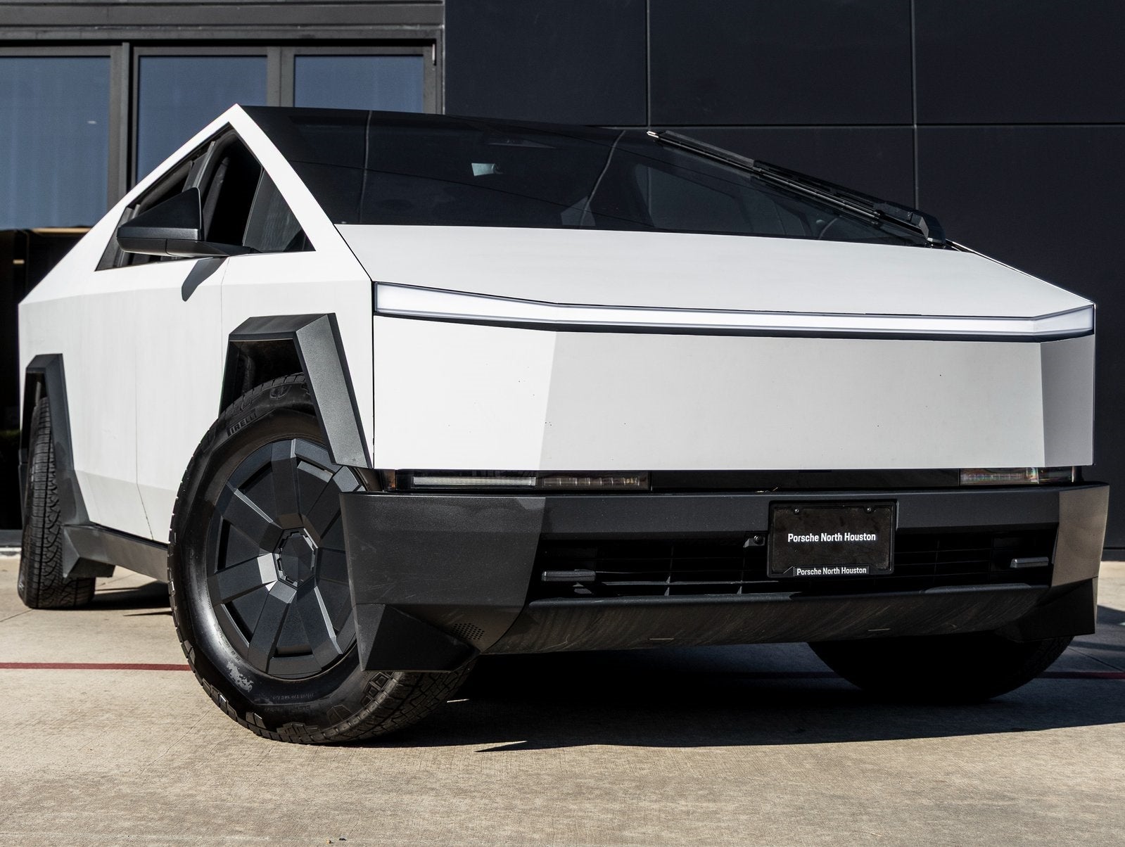 2024 Tesla Cybertruck AWD