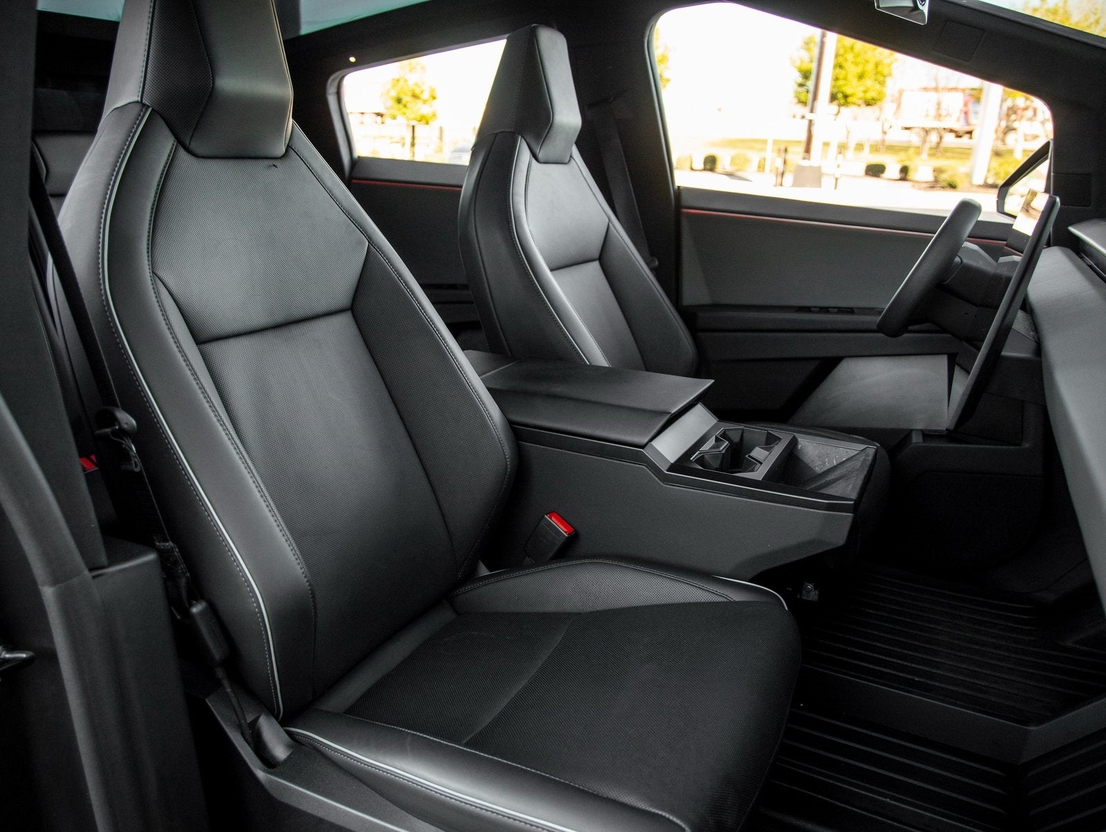 2024 Tesla Cybertruck AWD