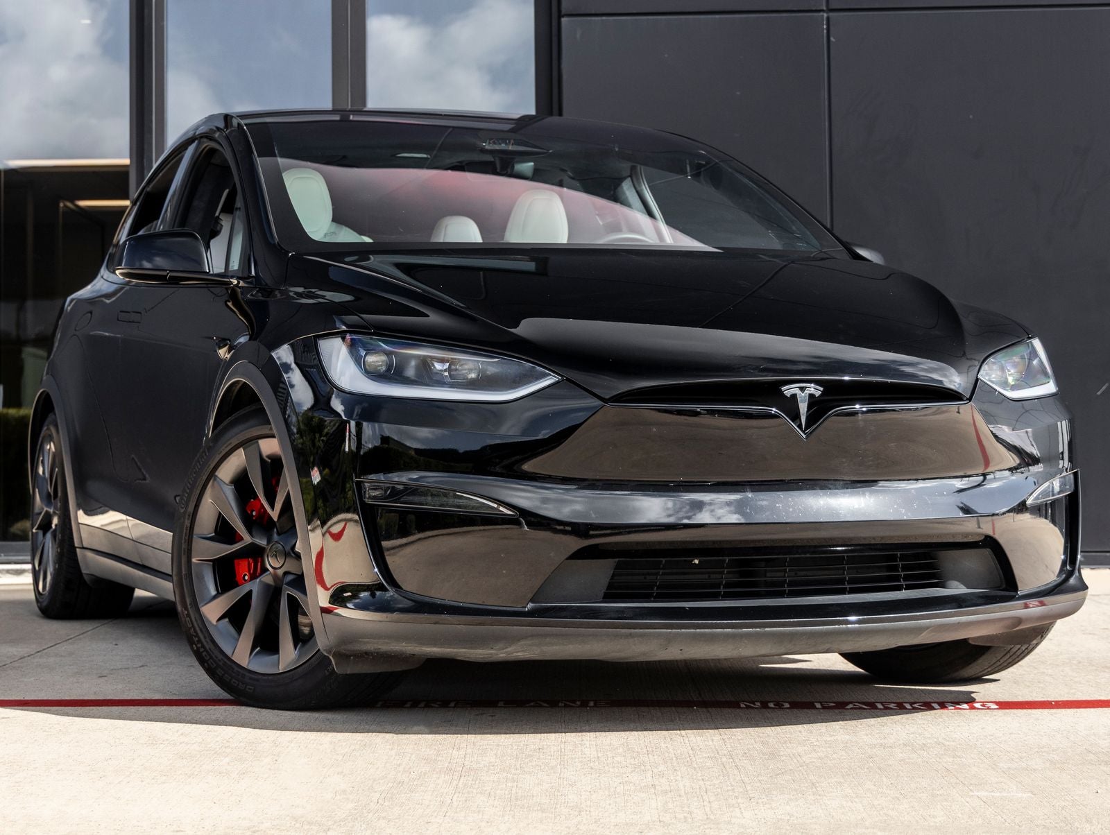2024 Tesla Model X Plaid