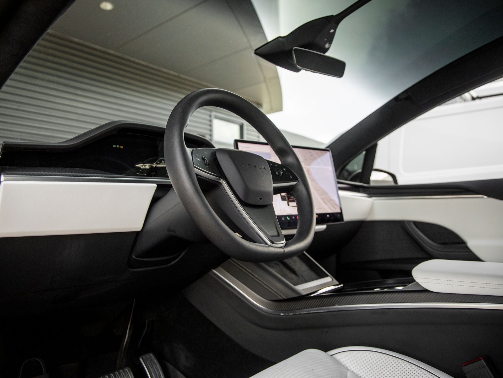 2024 Tesla Model X Plaid