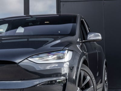 2025 Tesla Model X Base