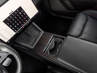 2025 Tesla Model X Base