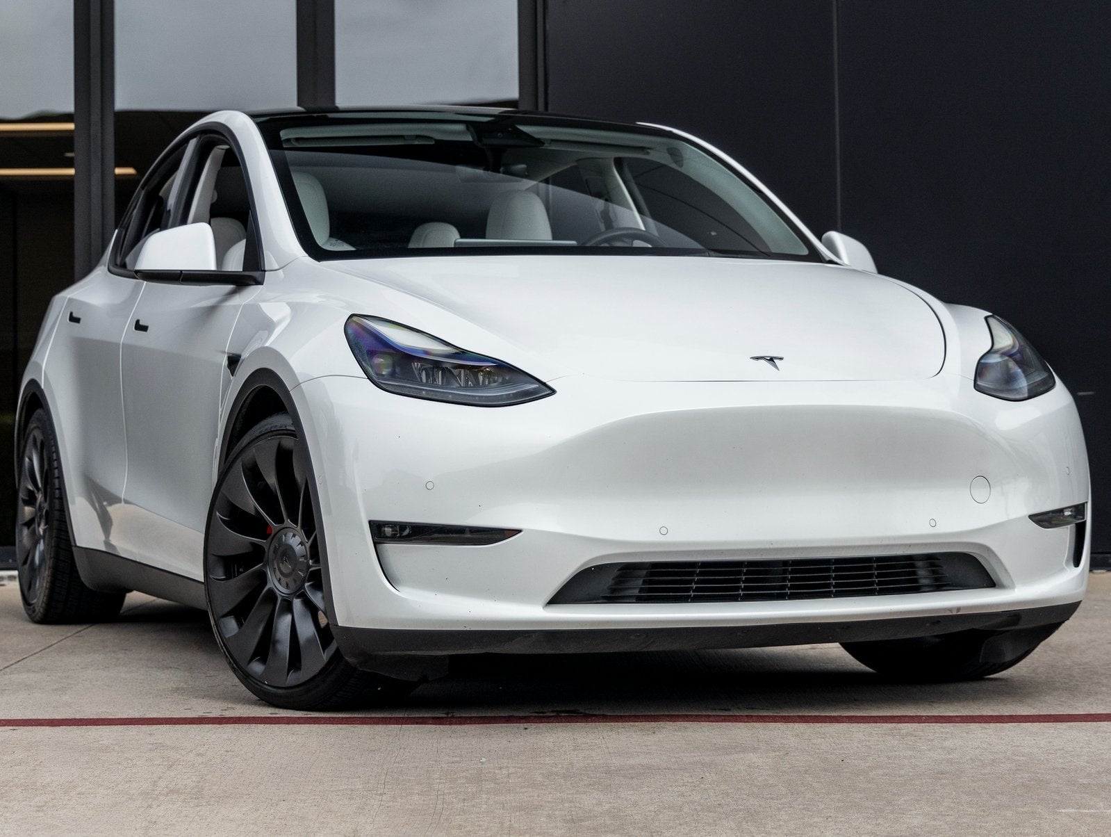 Used 2022 Tesla Model Y Performance with VIN 7SAYGDEF1NF542352 for sale in Houston, TX