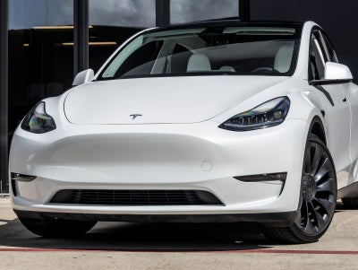 2023 Tesla Model Y Performance