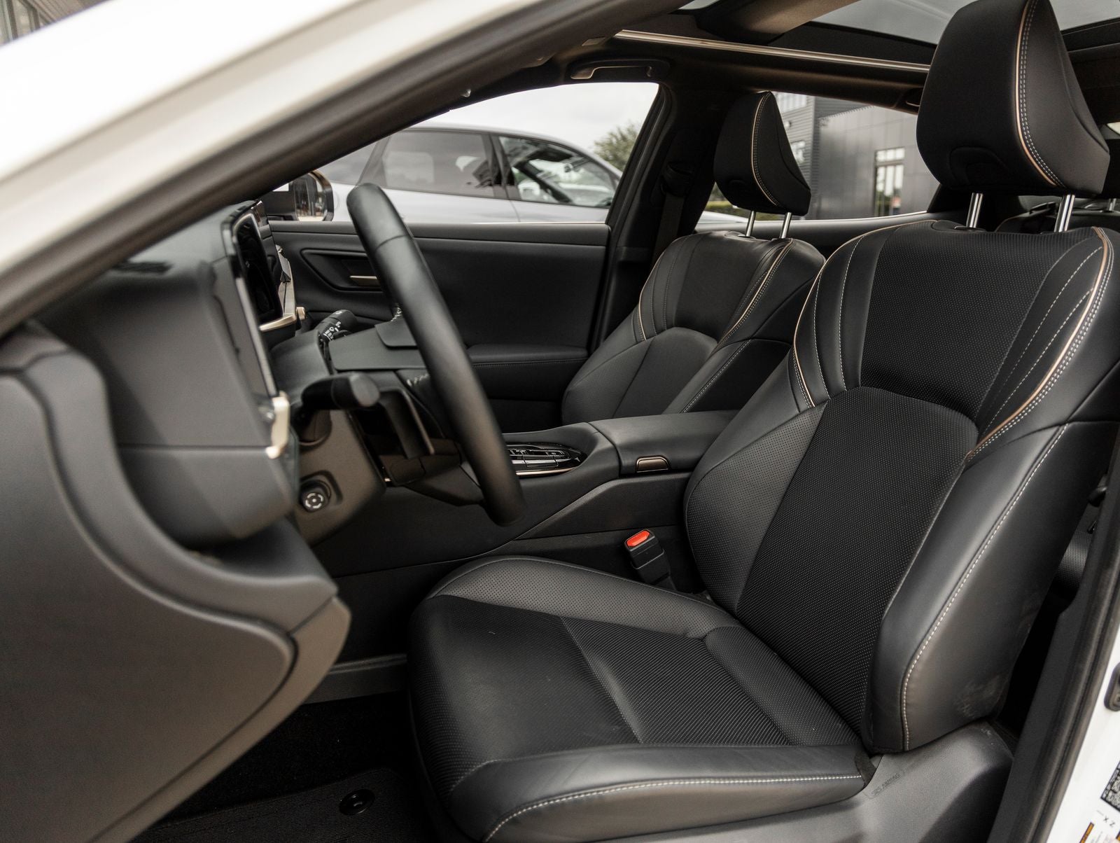 2025 Toyota Crown Platinum