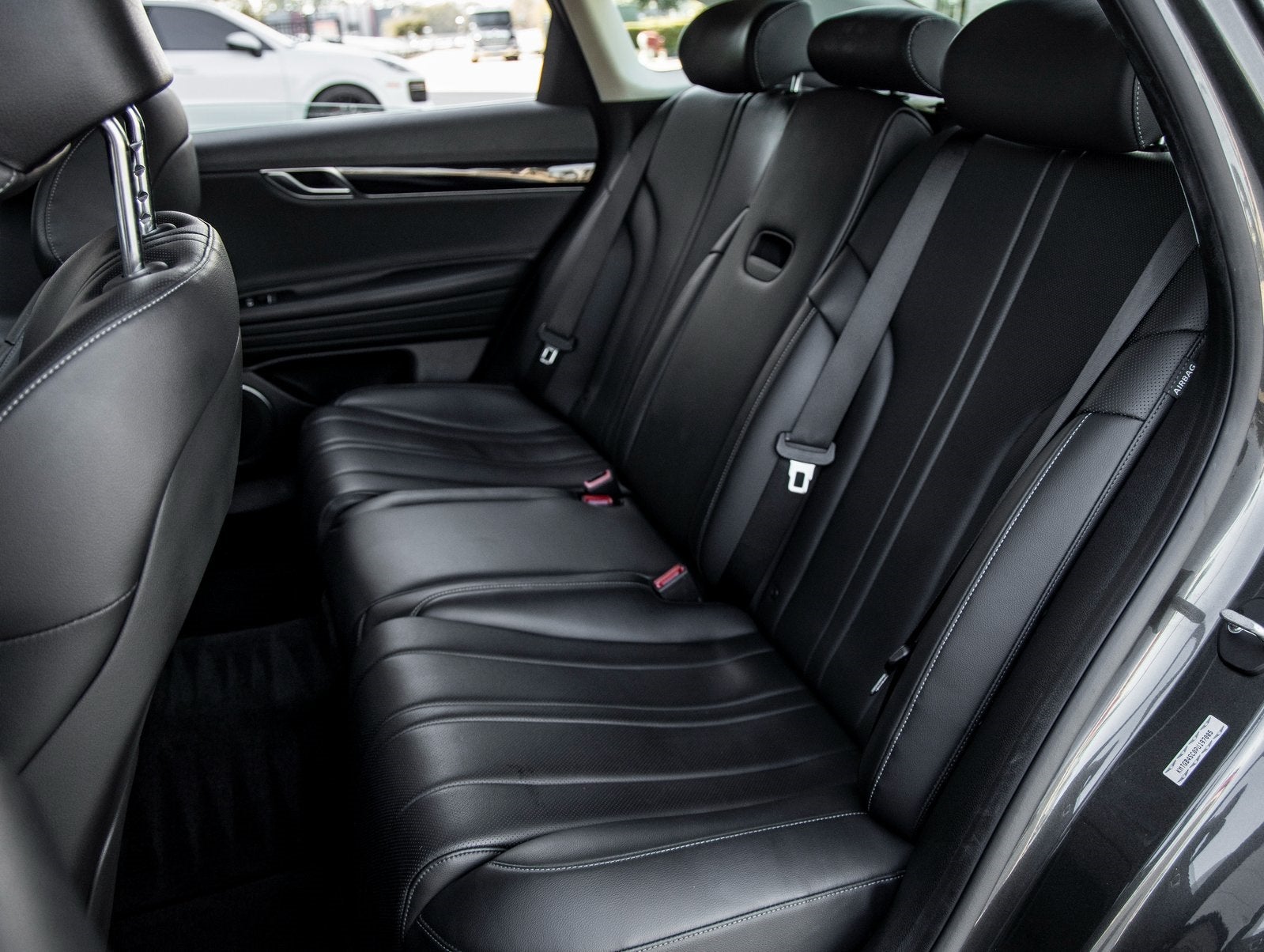 2023 Genesis G80 2.5T