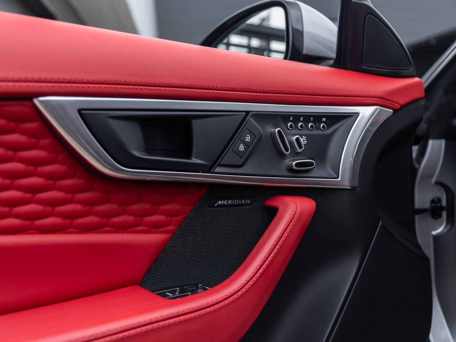2022 Jaguar F-TYPE P450 Convertible