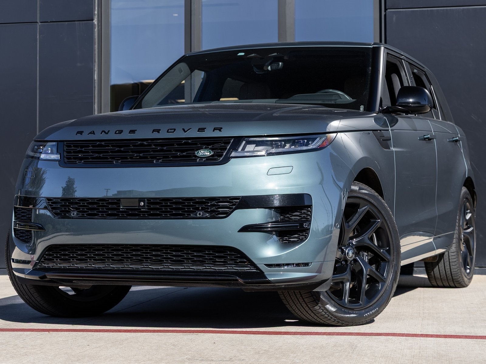 2025 Land Rover Range Rover Sport Dynamic SE