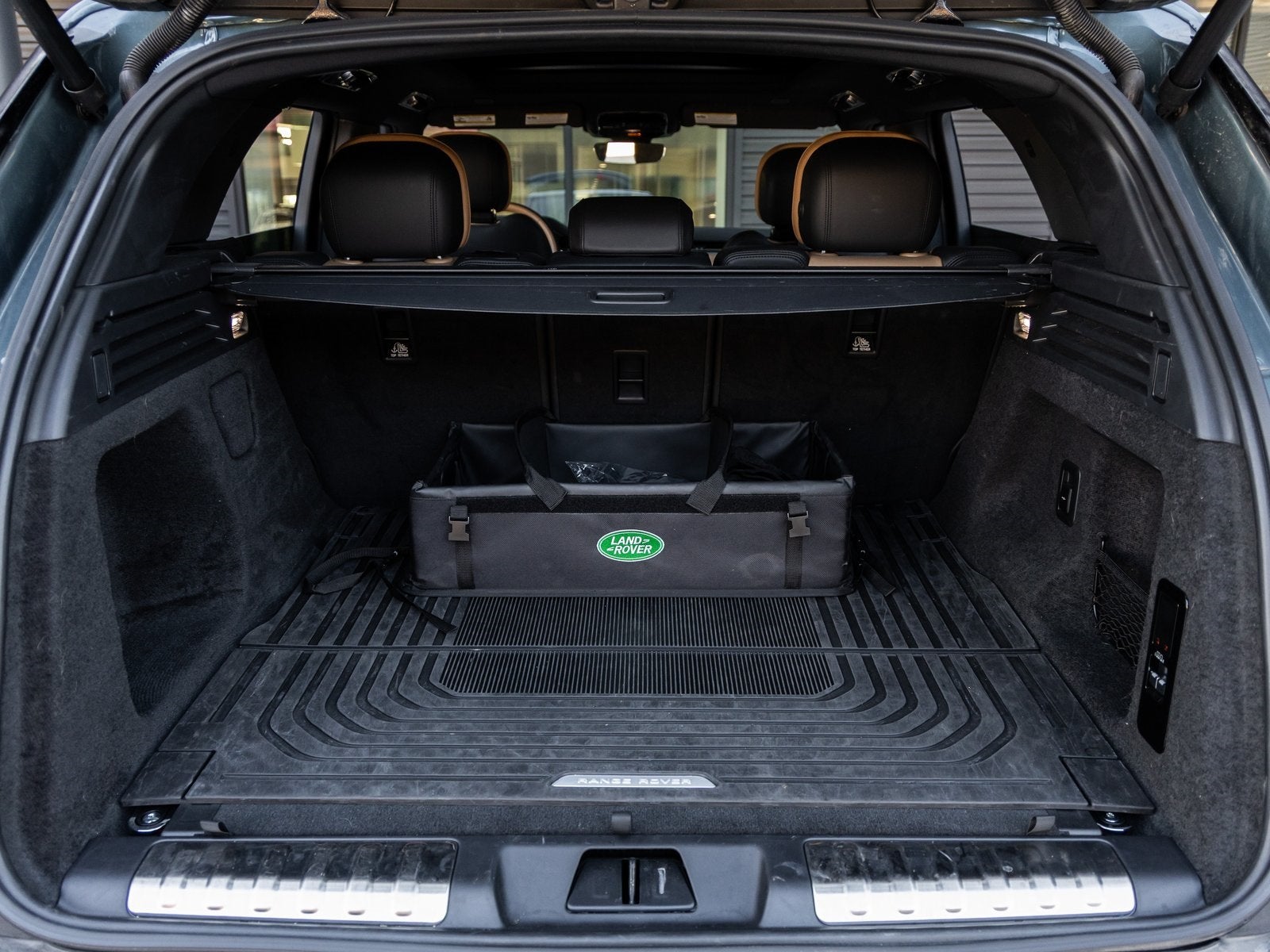 2025 Land Rover Range Rover Sport Dynamic SE