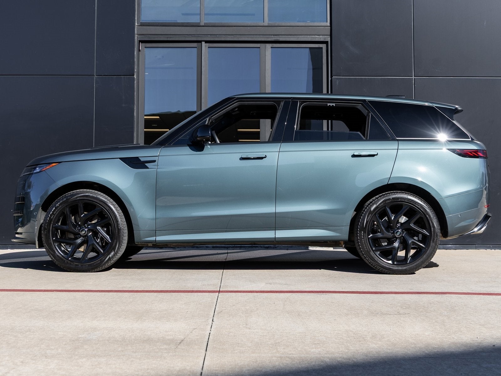 2025 Land Rover Range Rover Sport Dynamic SE