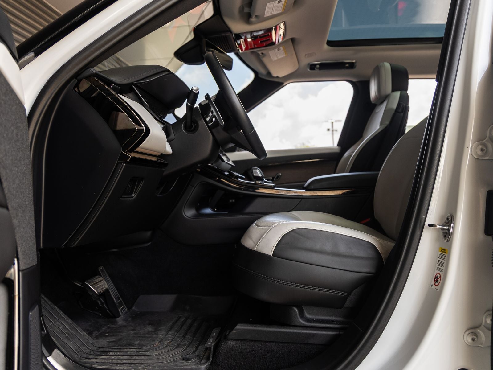 2023 Land Rover Range Rover Sport SE Dynamic