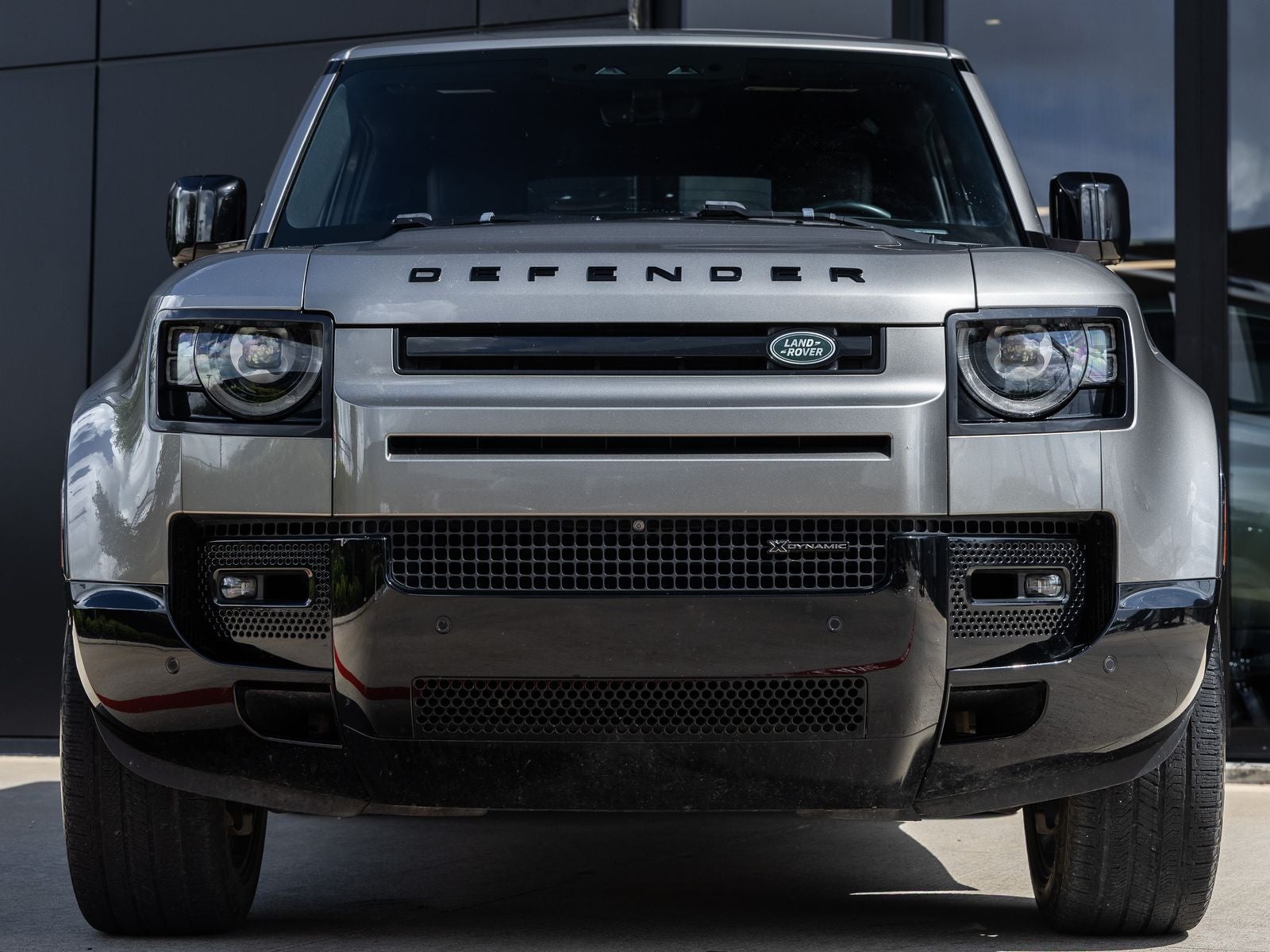 2023 Land Rover Defender 90 X-Dynamic SE