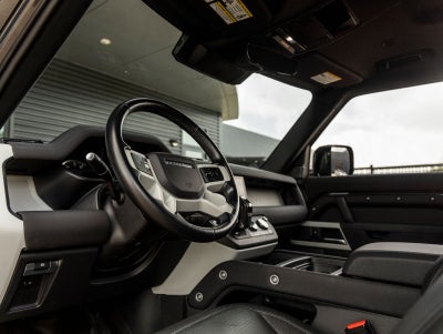 2023 Land Rover Defender 90 S
