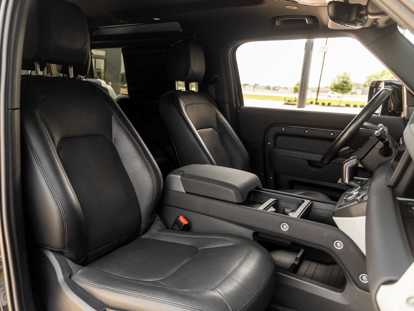 2023 Land Rover Defender 90 S