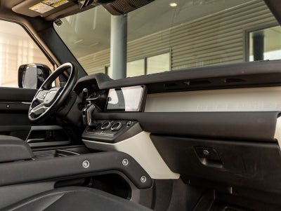 2023 Land Rover Defender 90 S