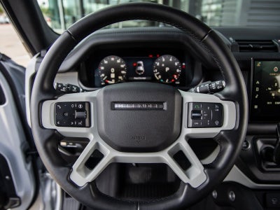 2024 Land Rover Defender 110 SE