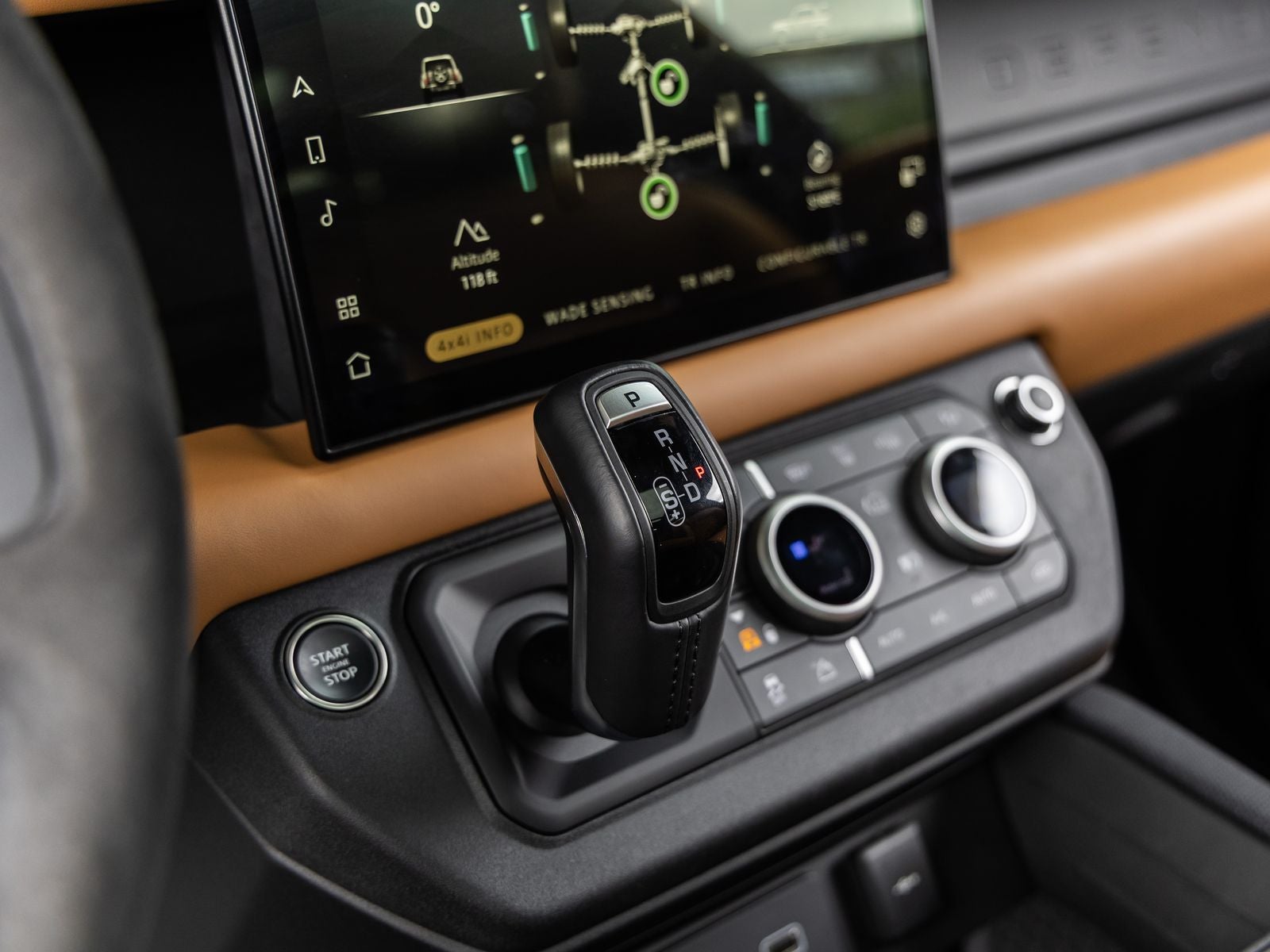 2024 Land Rover Defender 90 Carpathian Edition