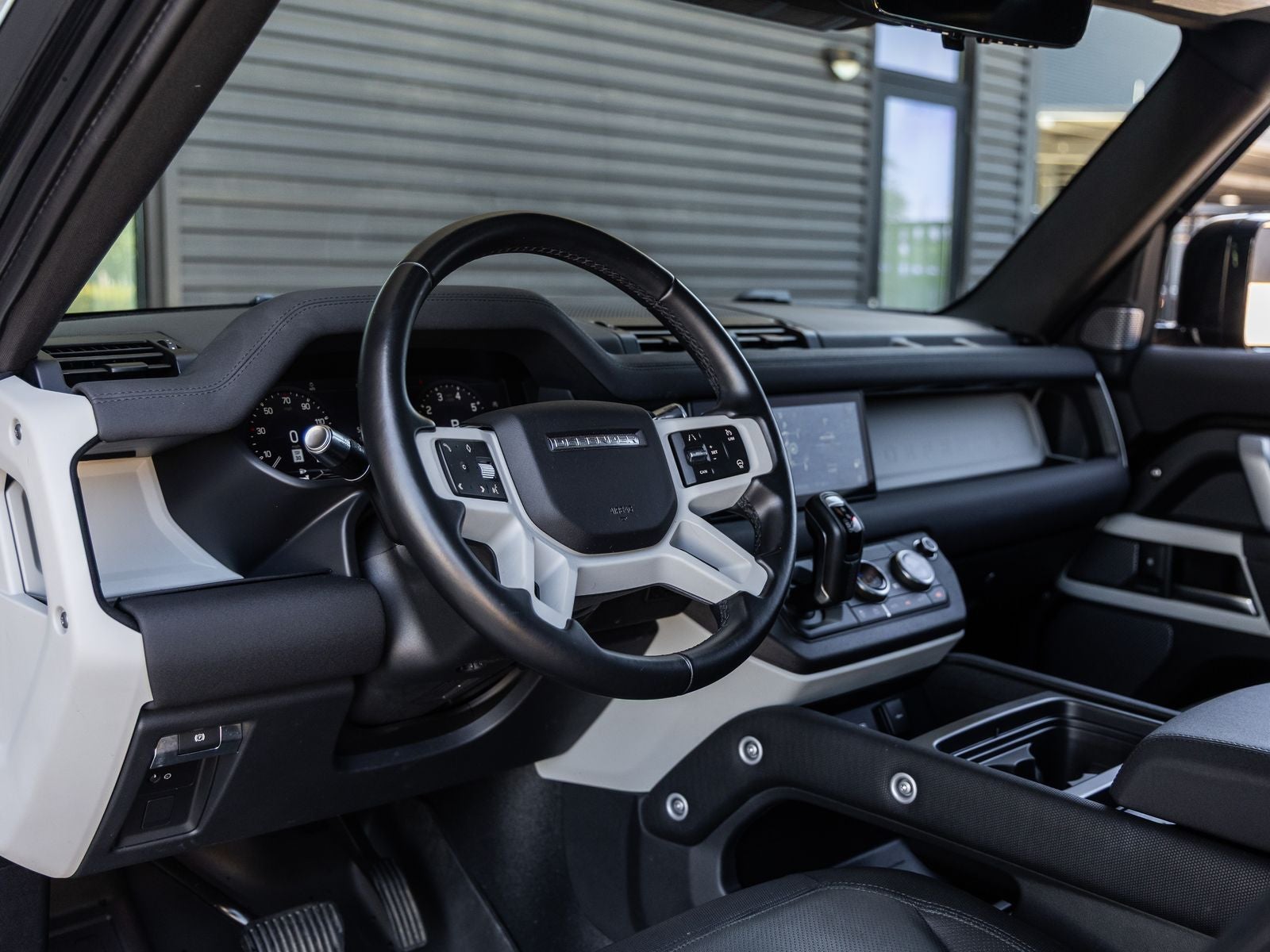 2021 Land Rover Defender 90 X-Dynamic S