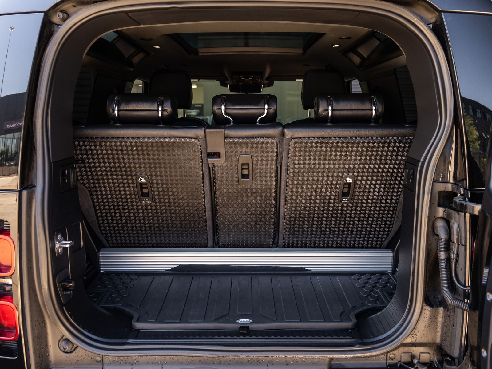 2021 Land Rover Defender 90 X-Dynamic S