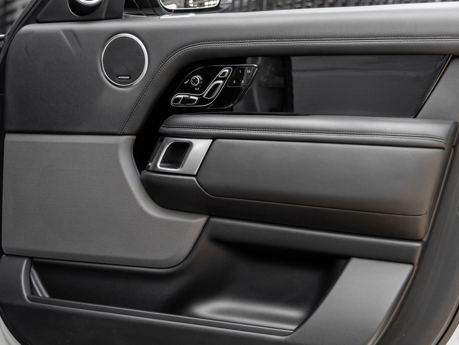 2020 Land Rover Range Rover Supercharged LWB