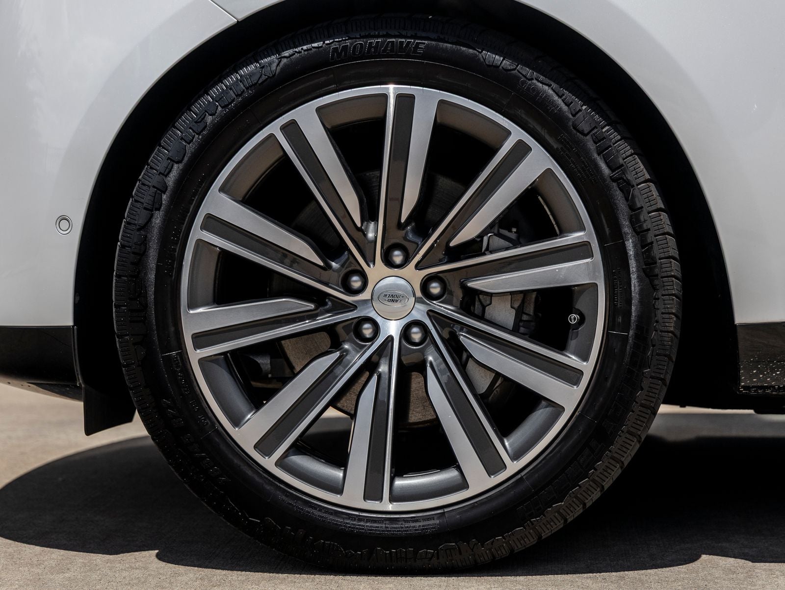 2023 Land Rover Range Rover SE